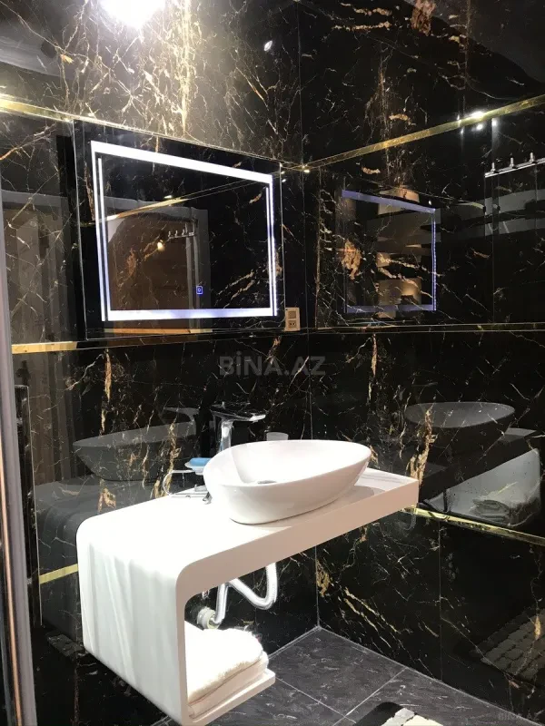 Kirayə verilir 3 otaqlı mənzil 106 m²