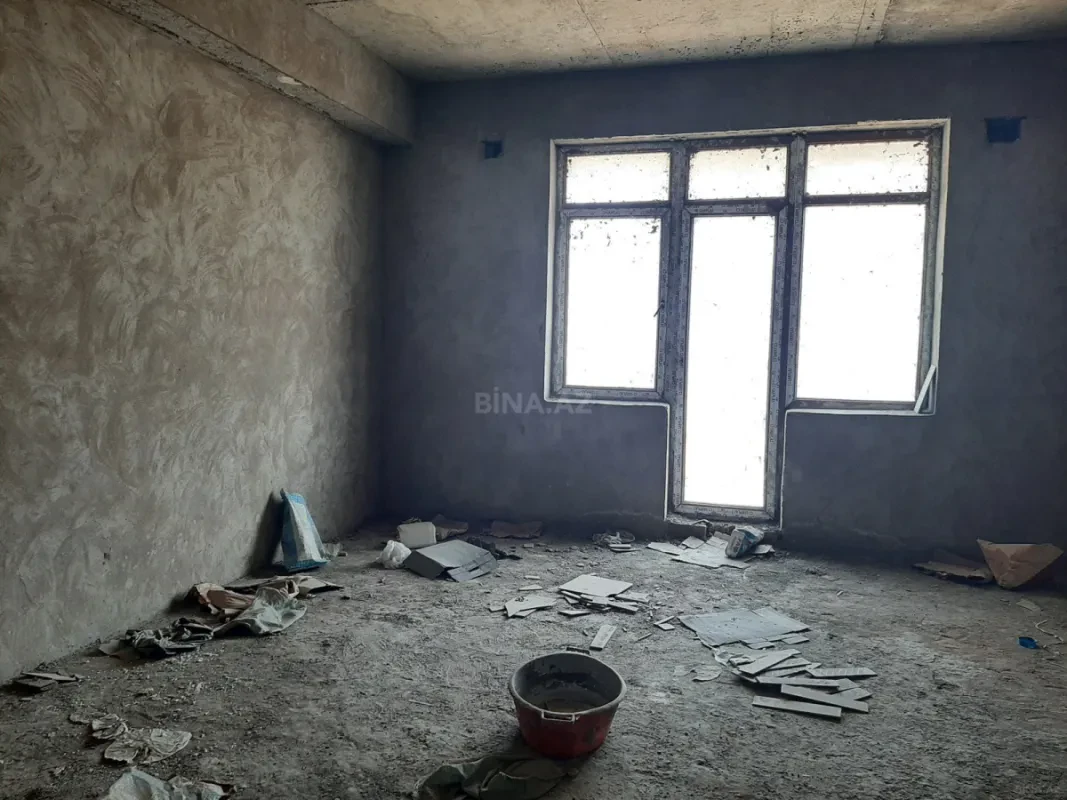 Satılır 3 otaqlı mənzil 142 m²