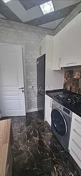 Satılır 2 otaqlı mənzil 63 m²