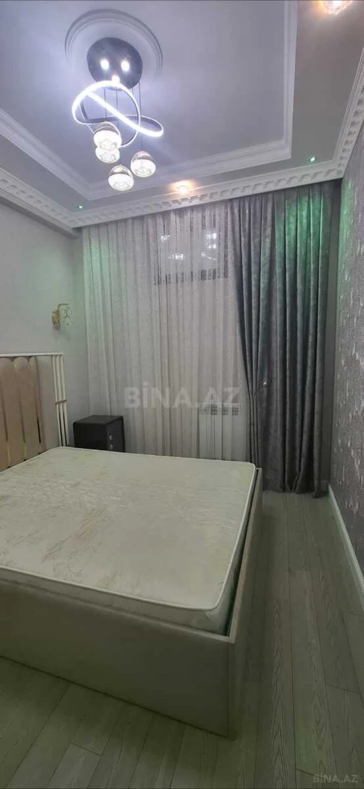 Satılır 2 otaqlı mənzil 63 m²