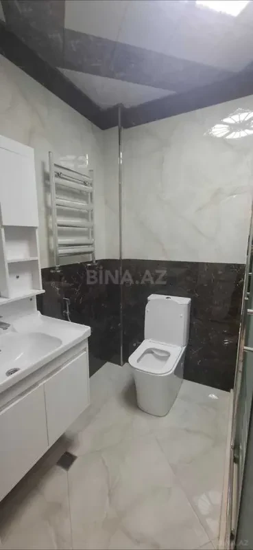 Satılır 2 otaqlı mənzil 63 m²