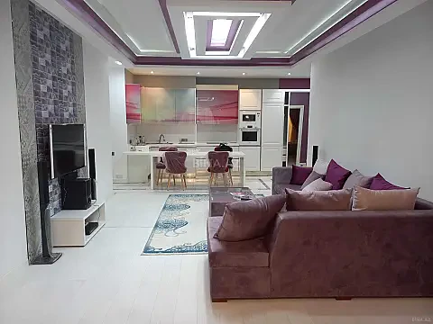 Kirayə verilir 3 otaqlı mənzil 120 m²
