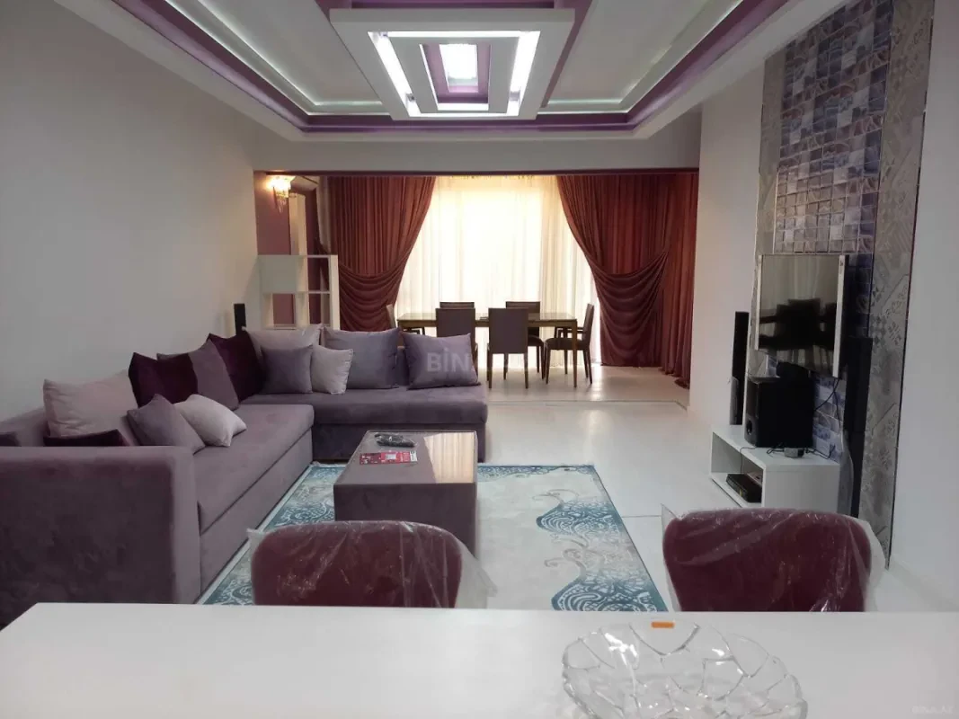 Kirayə verilir 3 otaqlı mənzil 120 m²