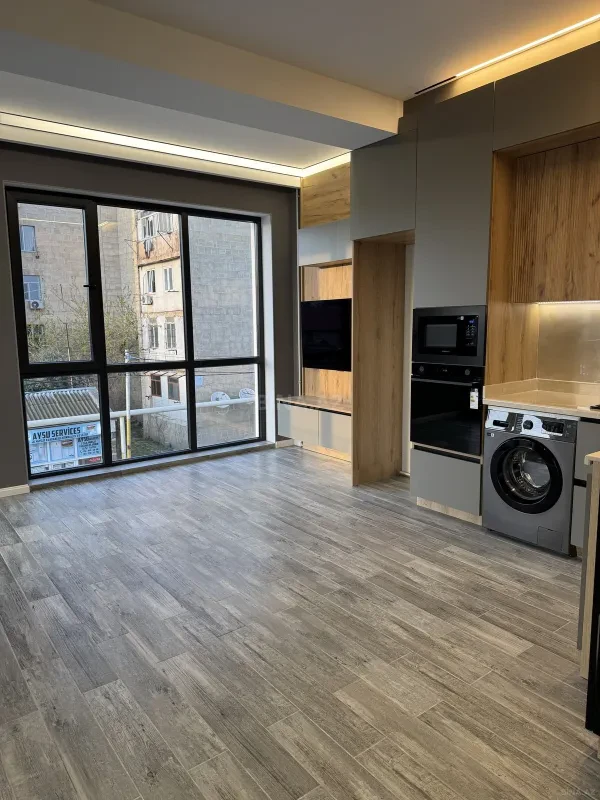 Satılır 2 otaqlı mənzil 68 m²