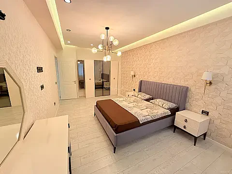 Kirayə verilir 2 otaqlı mənzil 75 m²