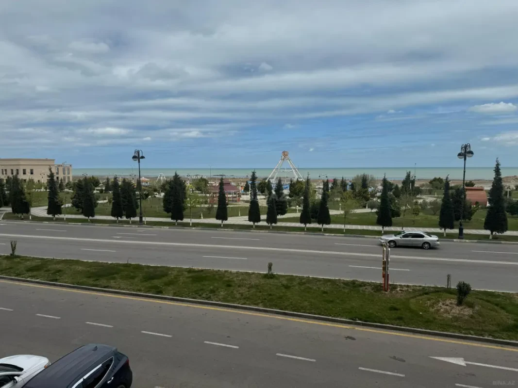 Kirayə verilir 2 otaqlı mənzil 68 m²