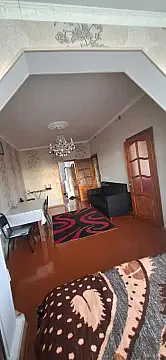 Kirayə verilir 2 otaqlı mənzil 60 m²