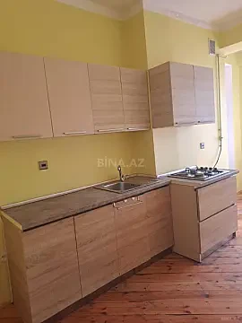 Kirayə verilir 2 otaqlı mənzil 98 m²