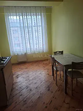 Kirayə verilir 2 otaqlı mənzil 98 m²