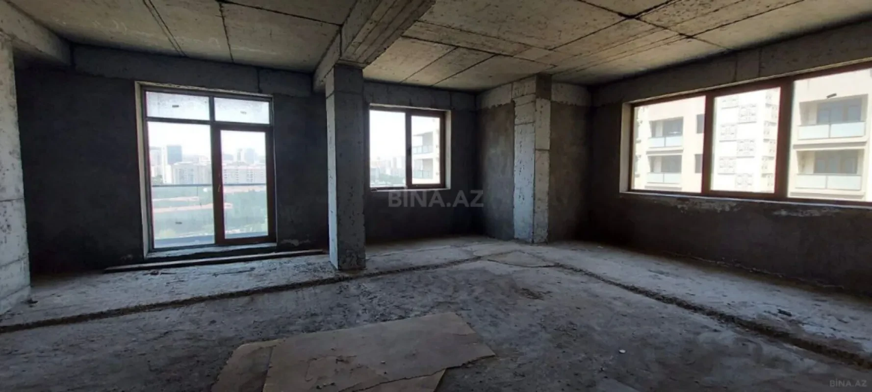 Satılır 2 otaqlı mənzil 110 m²