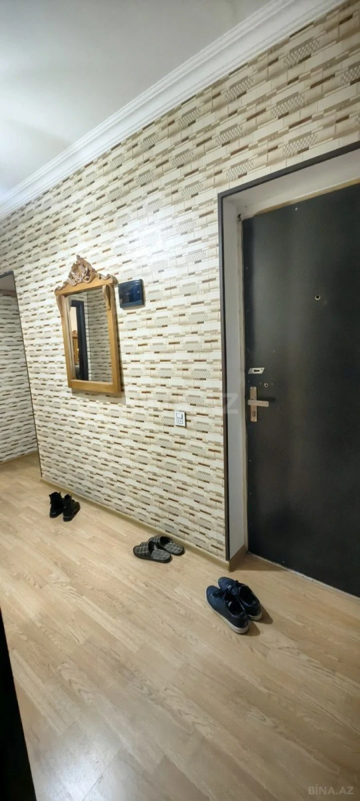 Satılır 4 otaqlı mənzil 86 m²