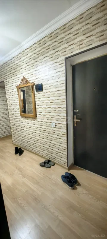 Satılır 4 otaqlı mənzil 86 m²