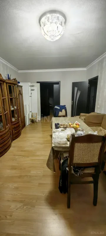 Satılır 4 otaqlı mənzil 86 m²