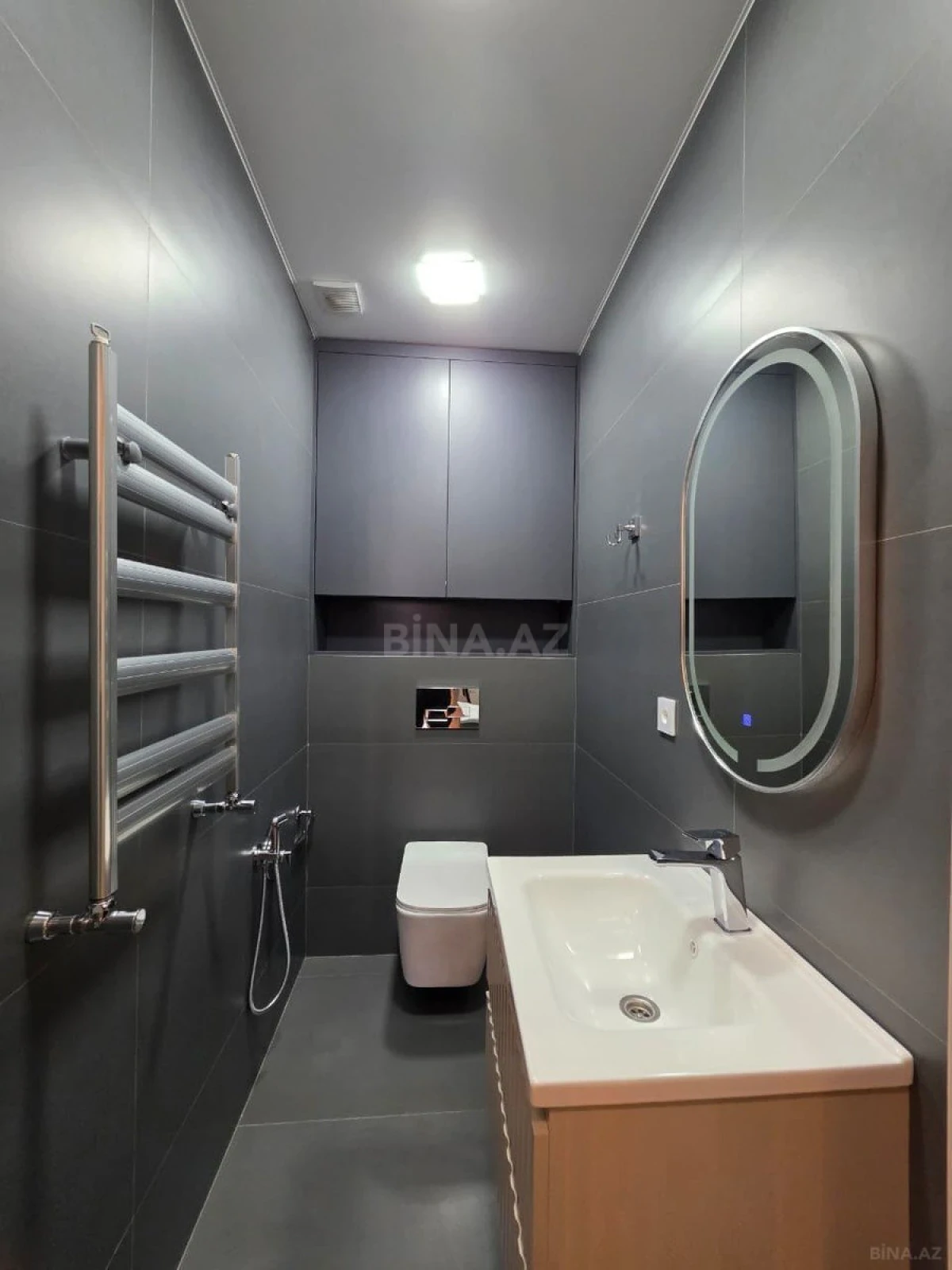 Satılır 3 otaqlı mənzil 125 m²