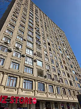 Satılır 3 otaqlı mənzil 125 m²