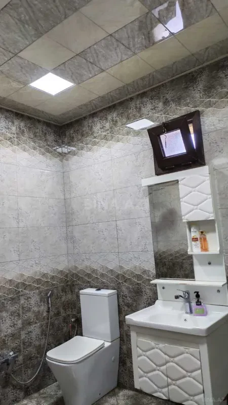 Satılır 3 otaqlı həyət evi 100 m²