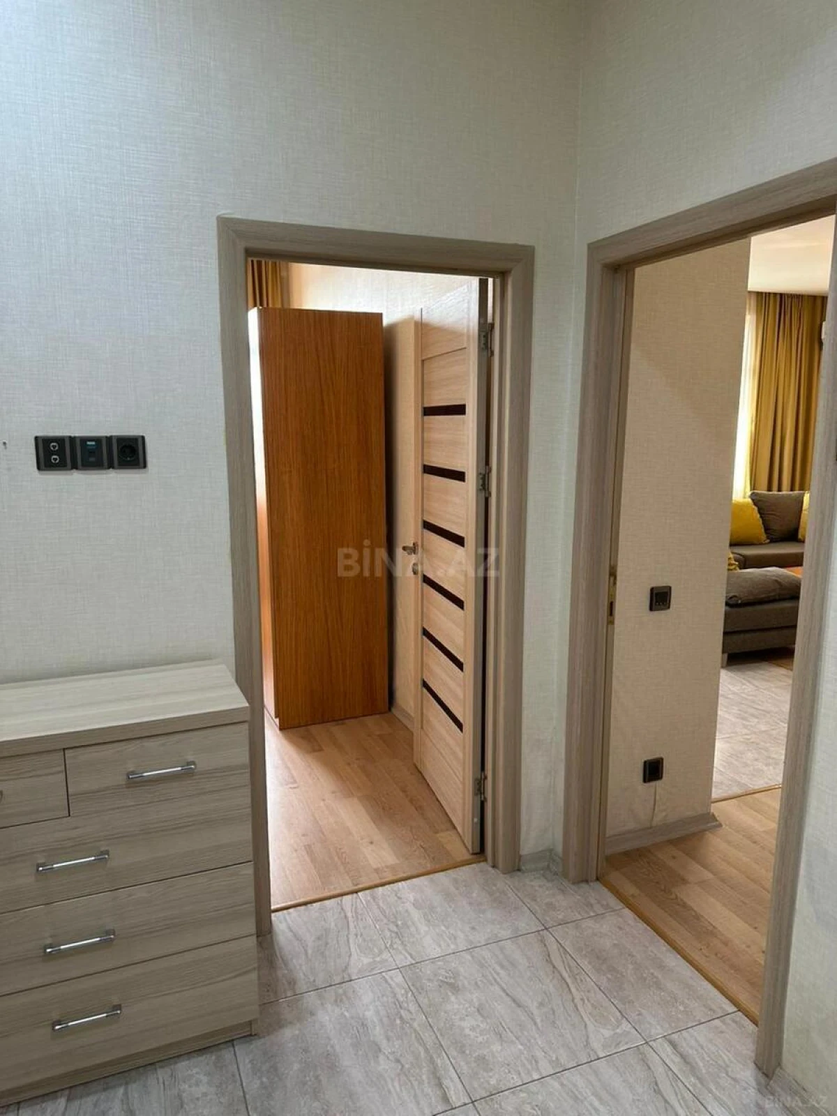 Kirayə verilir 3 otaqlı mənzil 110 m²