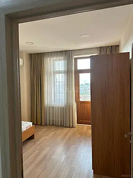 Kirayə verilir 3 otaqlı mənzil 110 m²