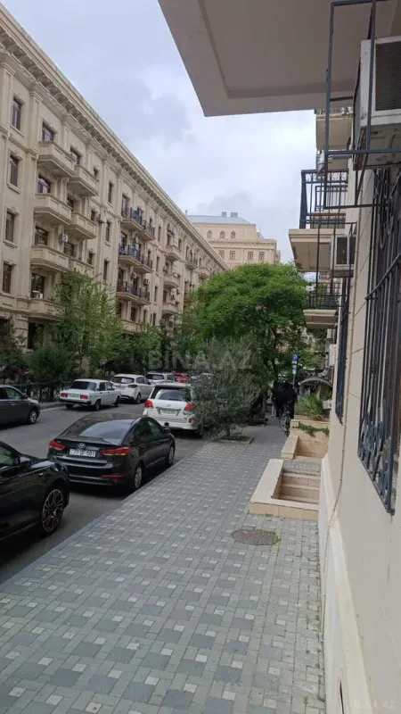 Kirayə verilir 2 otaqlı ofis 50 m²
