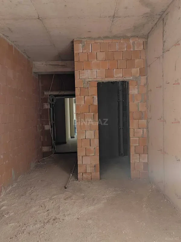 Satılır 1 otaqlı mənzil 50 m²