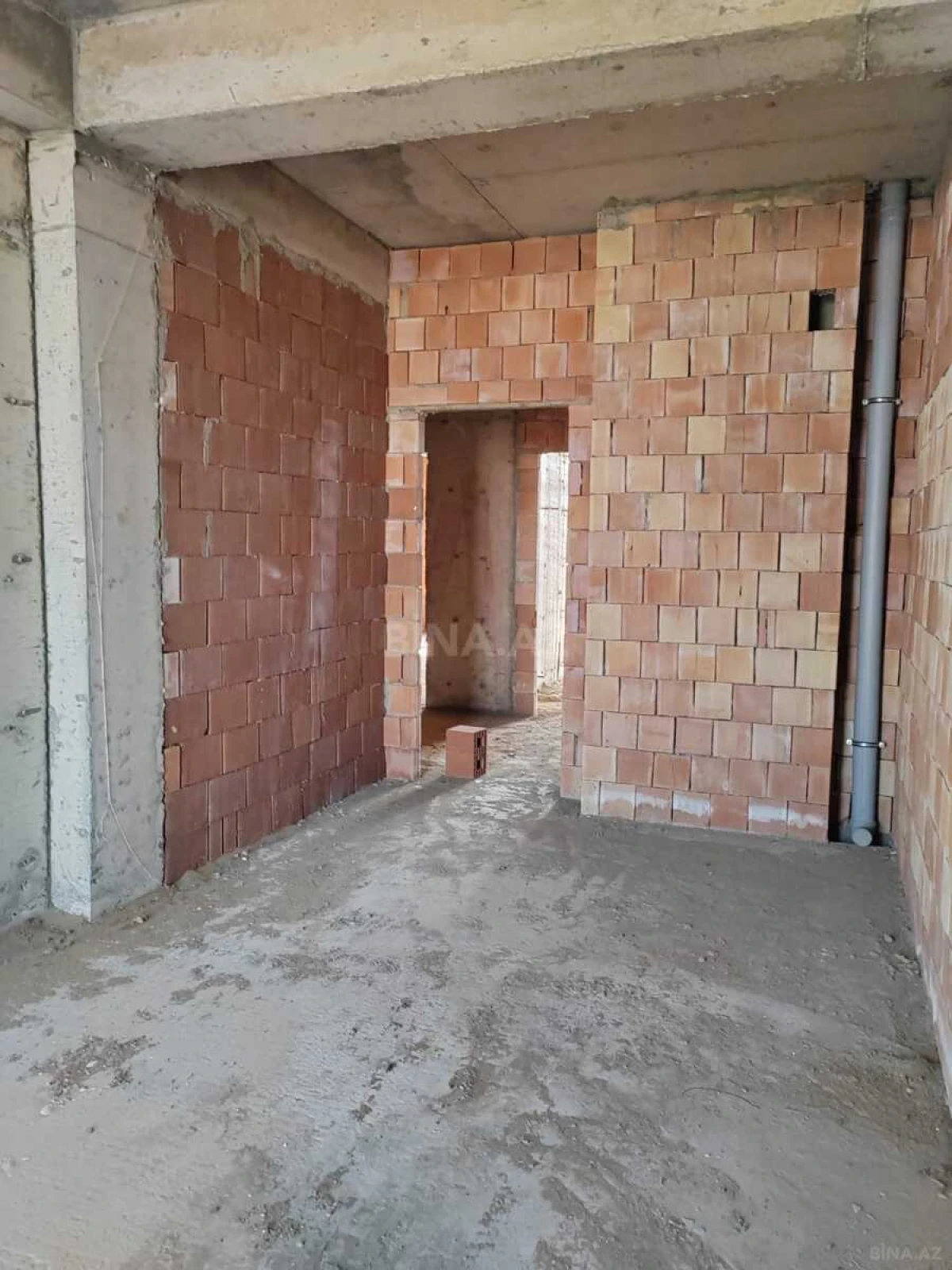 Satılır 1 otaqlı mənzil 50 m²
