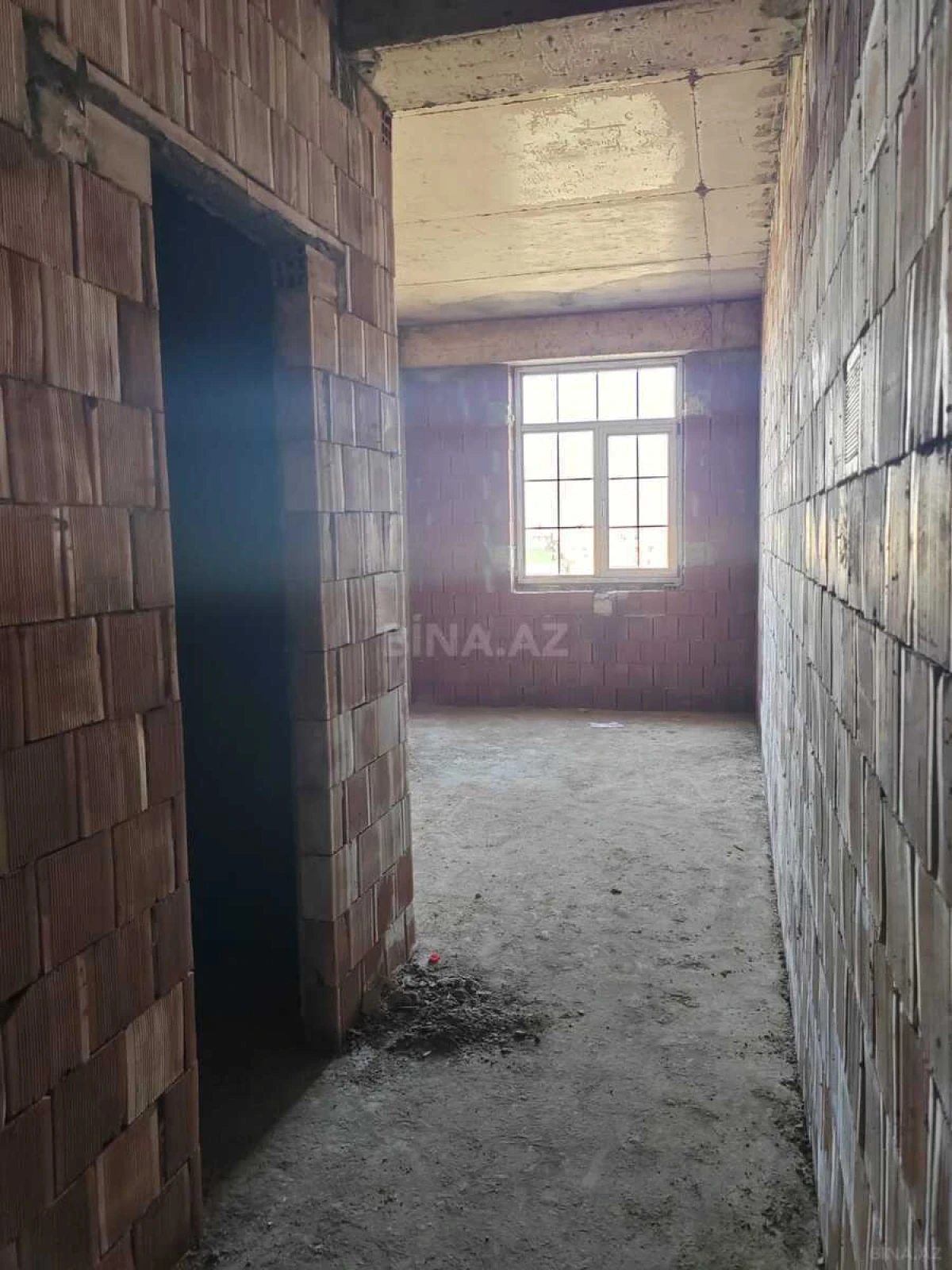 Satılır 1 otaqlı mənzil 50 m²