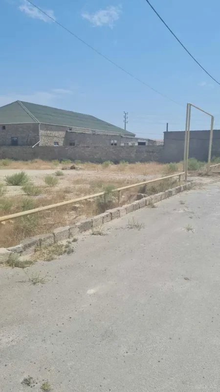 Satılır torpaq sahəsi 14 m²