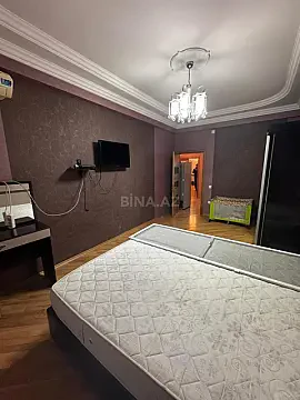 Satılır 3 otaqlı mənzil 120 m²