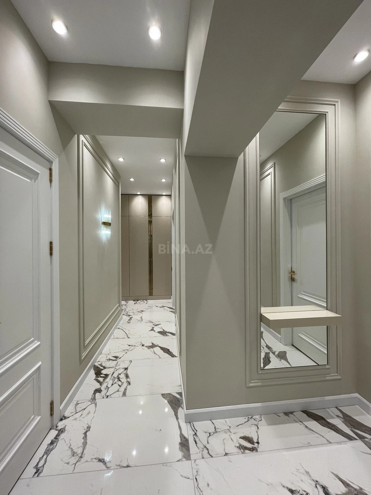 Satılır 2 otaqlı mənzil 75 m²