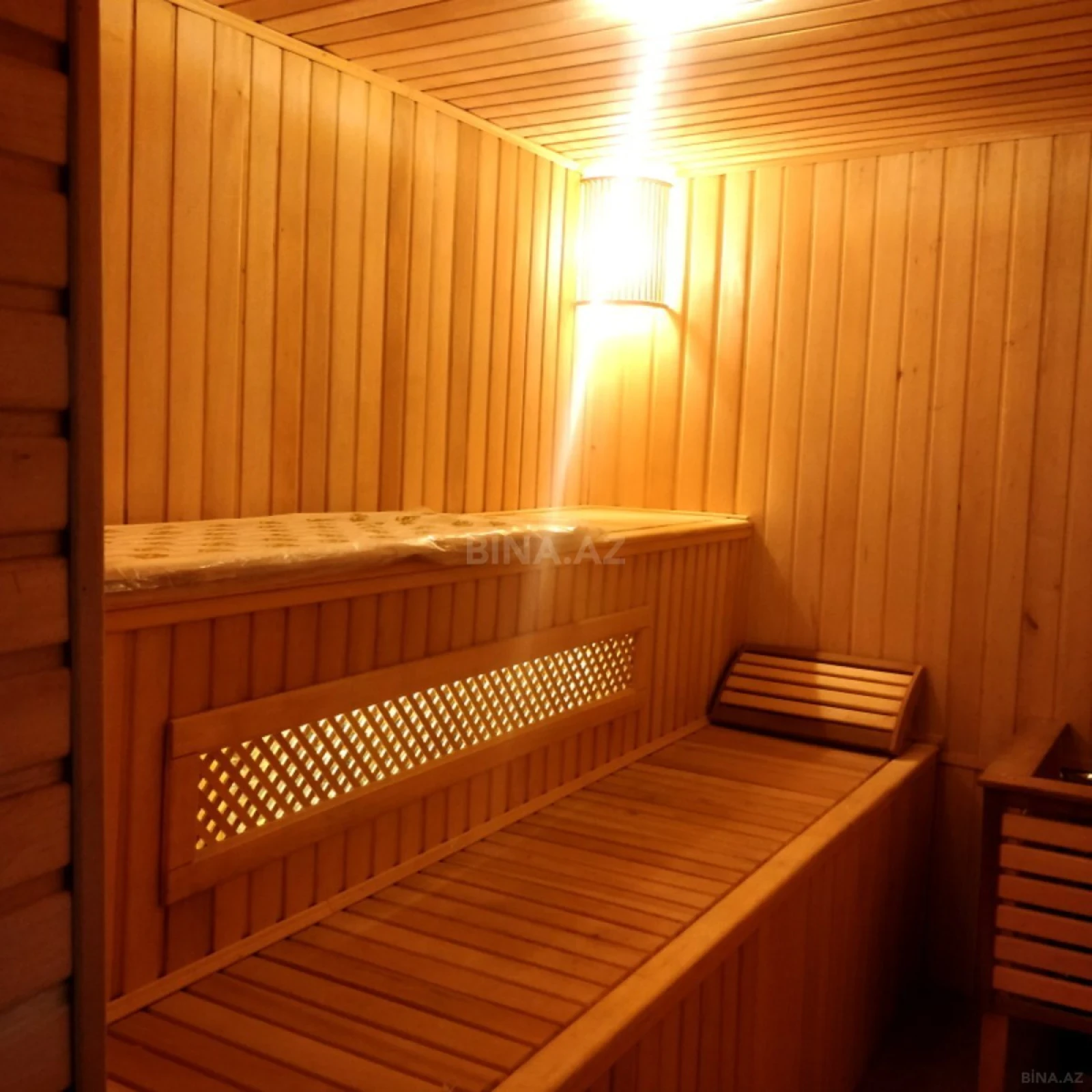 Kirayə verilir 8 otaqlı həyət evi 440 m²