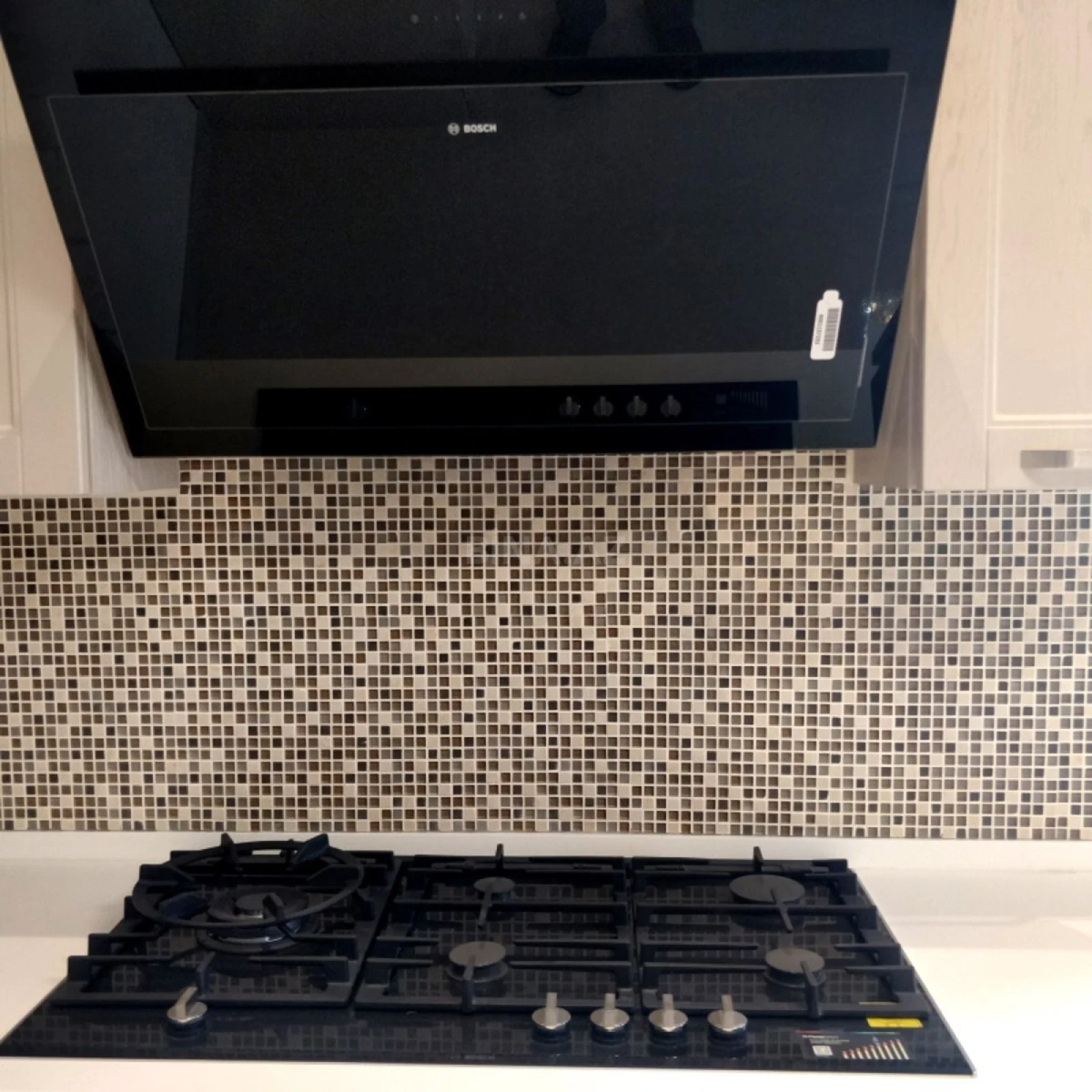 Kirayə verilir 8 otaqlı həyət evi 440 m²