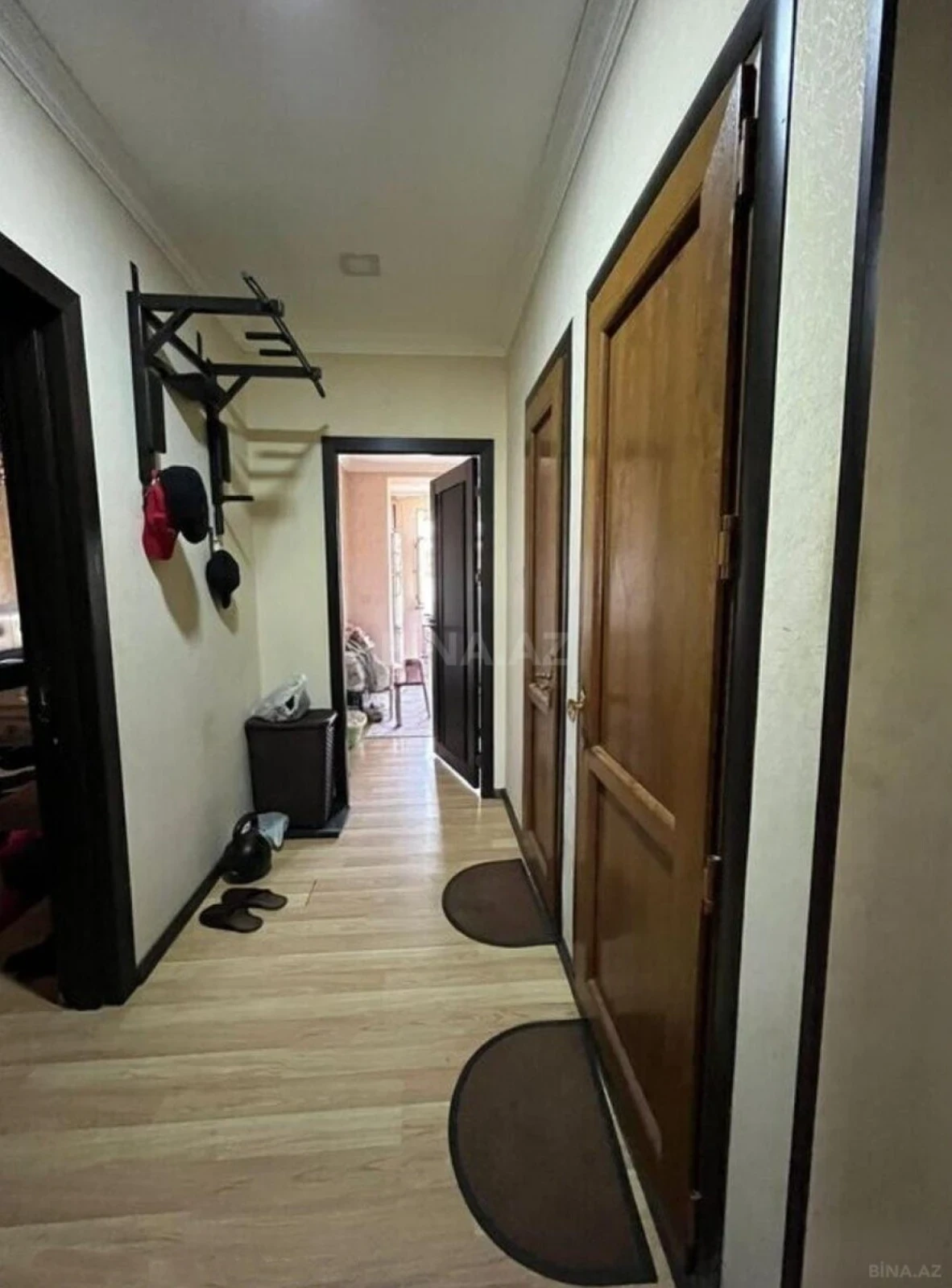 Satılır 4 otaqlı mənzil 120 m²
