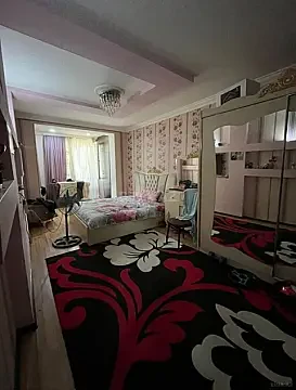 Satılır 4 otaqlı mənzil 120 m²