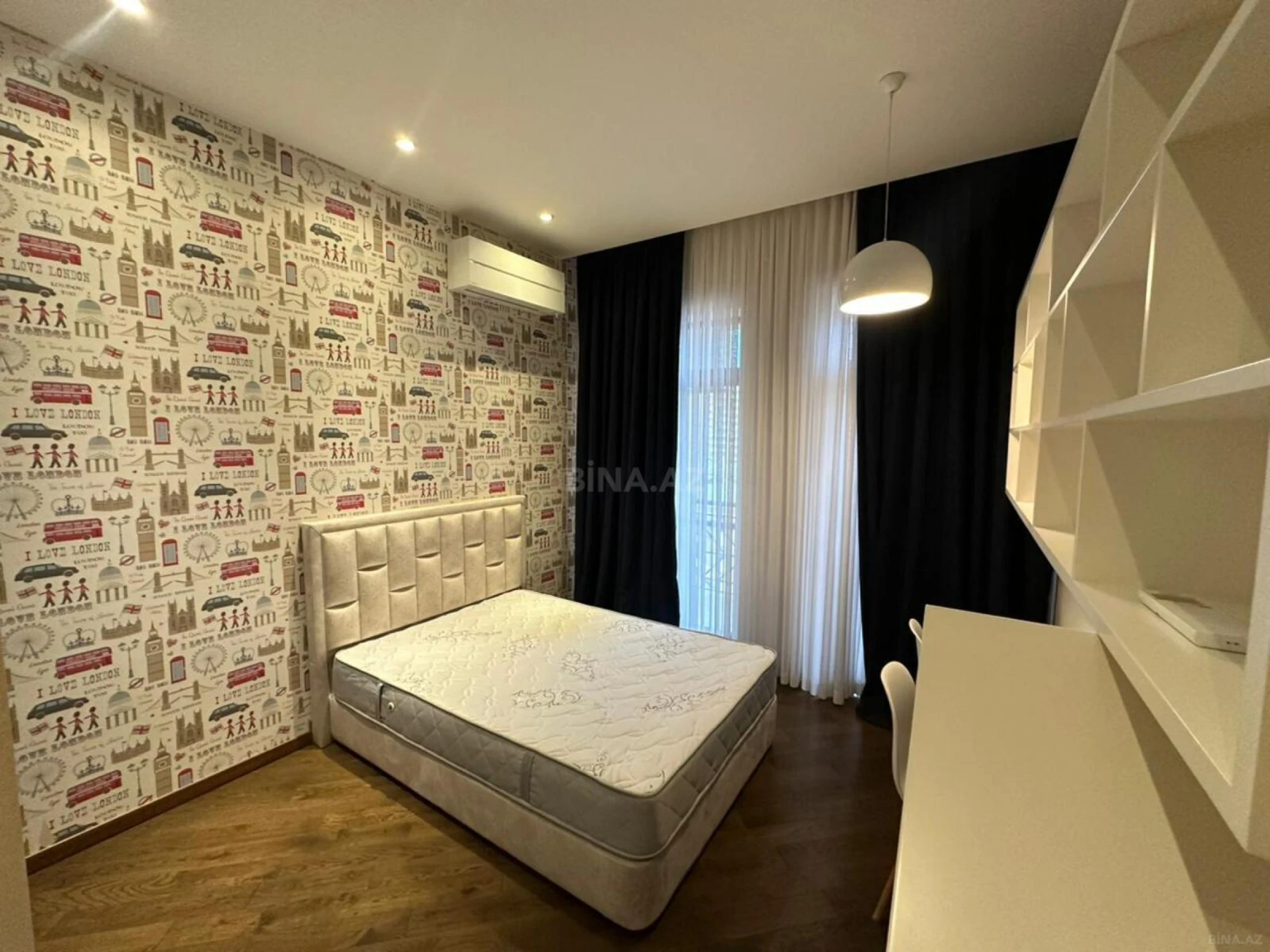 Kirayə verilir 4 otaqlı mənzil 190 m²