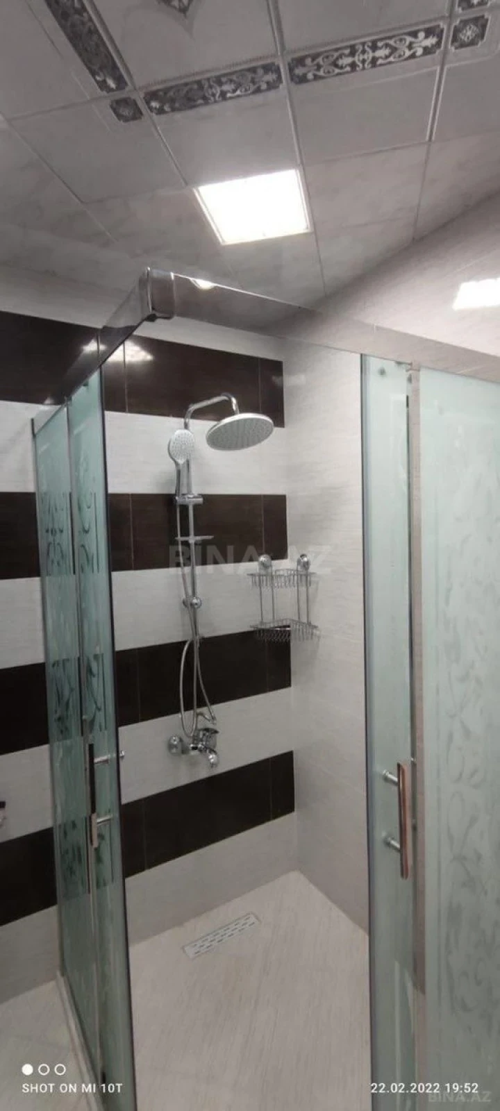 Satılır 3 otaqlı mənzil 95 m²