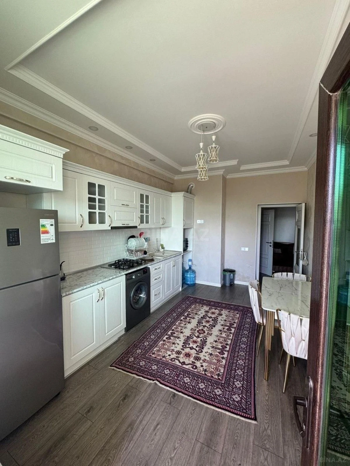 Satılır 3 otaqlı mənzil 95 m²