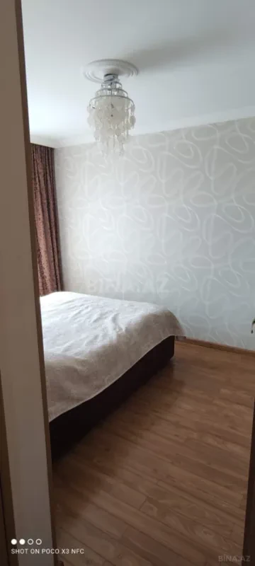 Kirayə verilir 2 otaqlı mənzil 67 m²