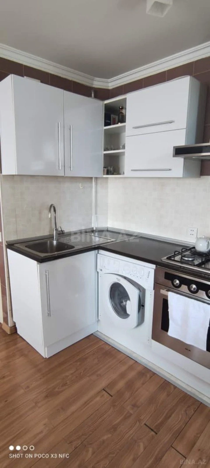 Kirayə verilir 2 otaqlı mənzil 67 m²