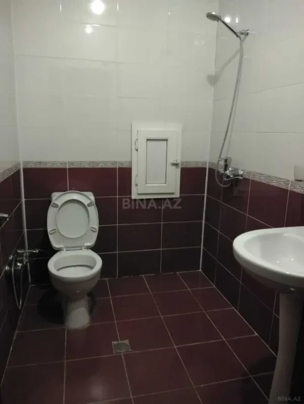 Kirayə verilir 4 otaqlı mənzil 150 m²