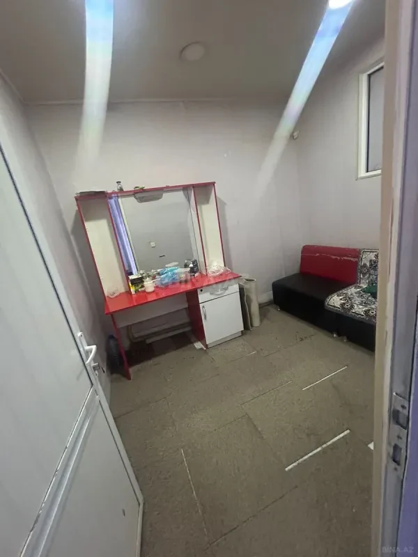 Satılır obyekt 60 m²