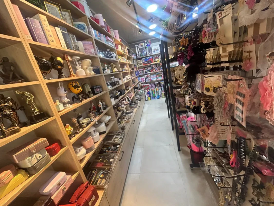 Satılır obyekt 60 m²