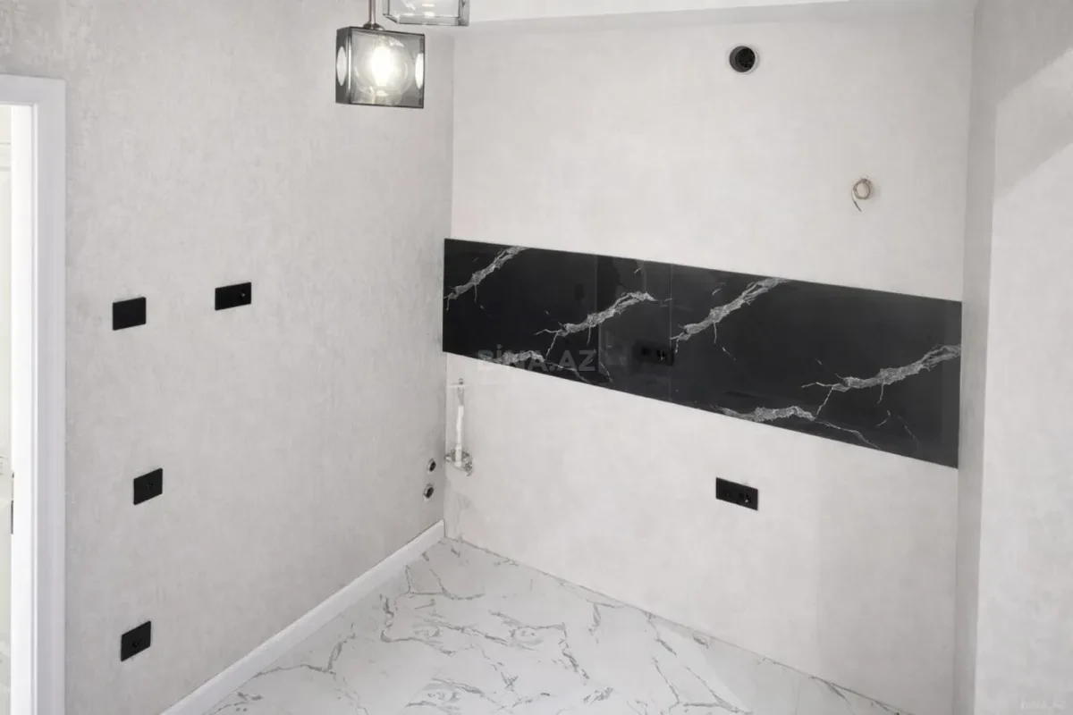 Satılır 2 otaqlı mənzil 70 m²