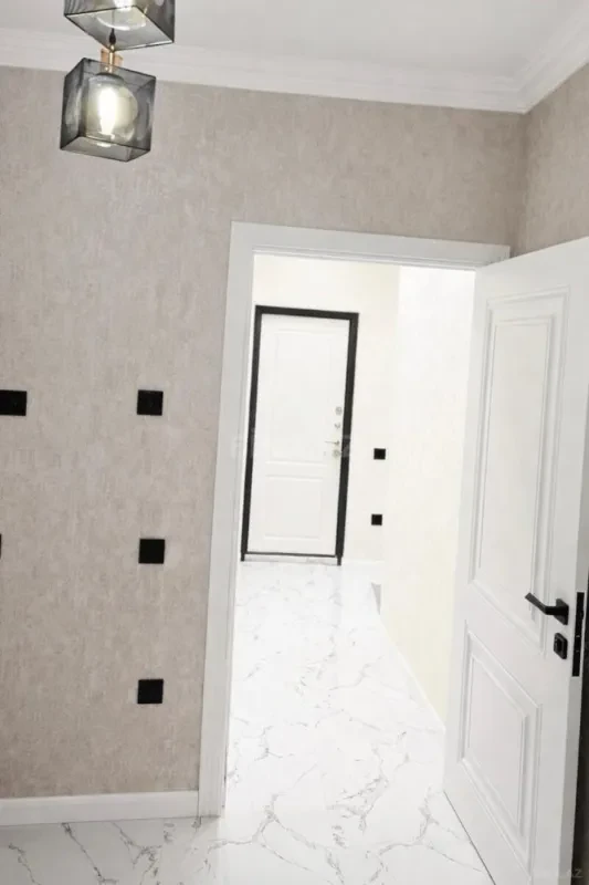 Satılır 2 otaqlı mənzil 70 m²