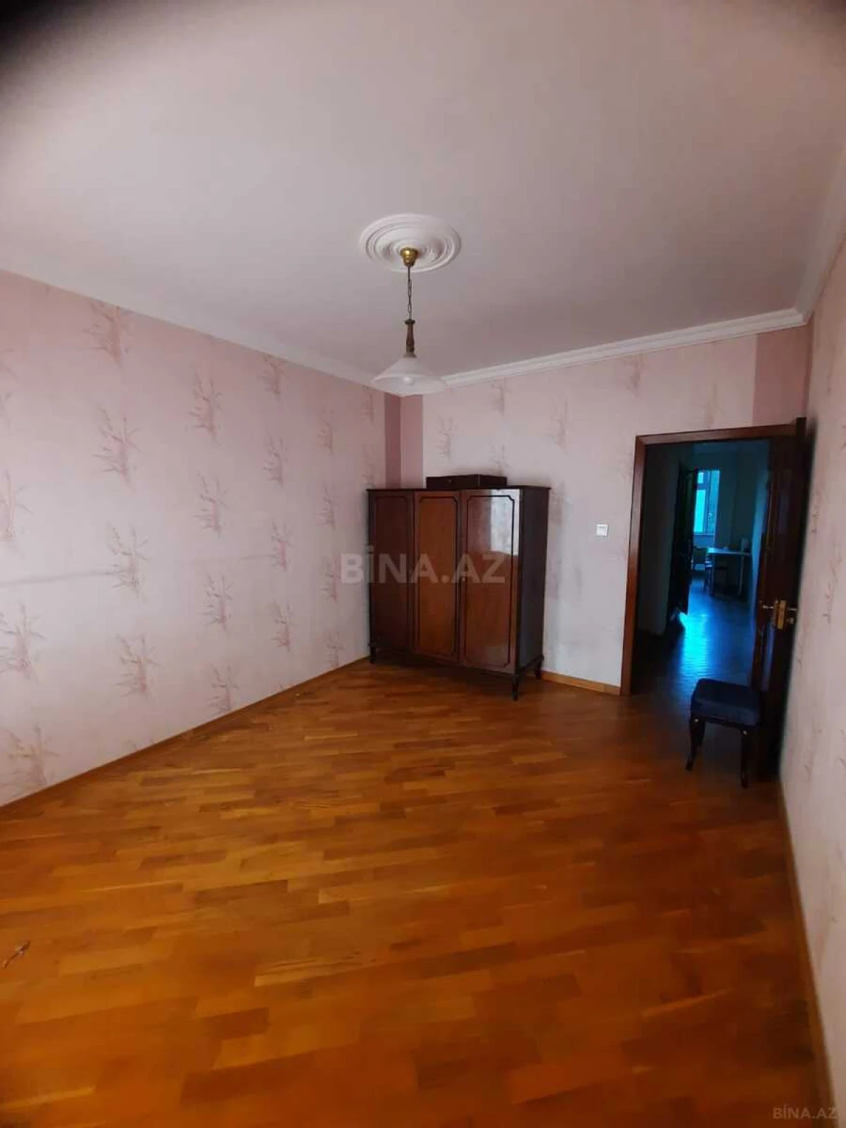 Satılır 3 otaqlı mənzil 75 m²