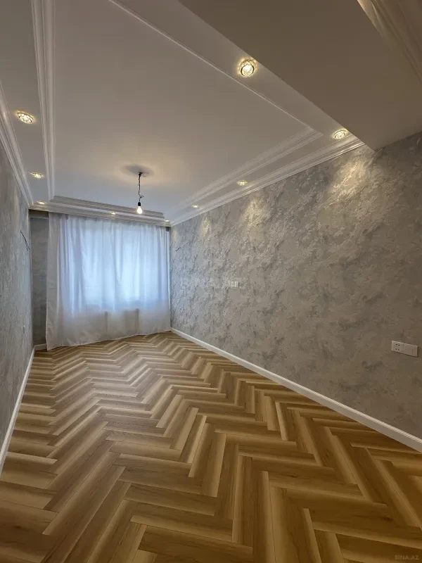Satılır 2 otaqlı mənzil 75 m²