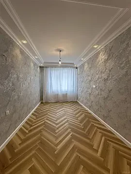 Satılır 2 otaqlı mənzil 75 m²