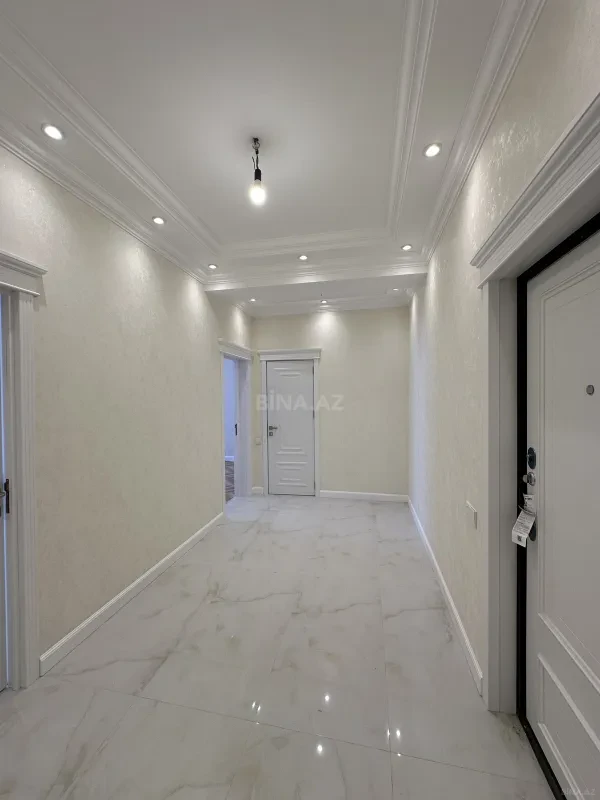 Satılır 2 otaqlı mənzil 75 m²