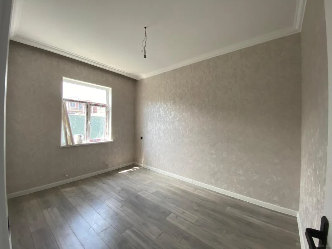 Satılır 4 otaqlı həyət evi 100 m²