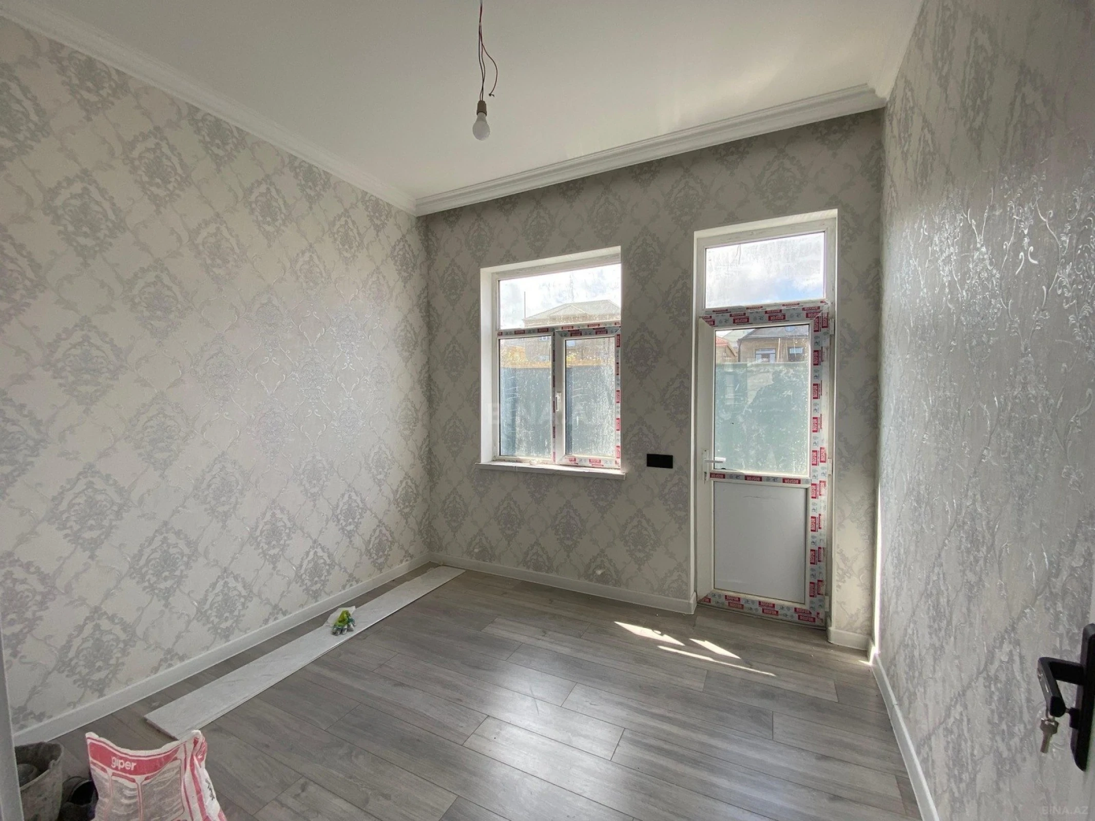 Satılır 4 otaqlı həyət evi 100 m²