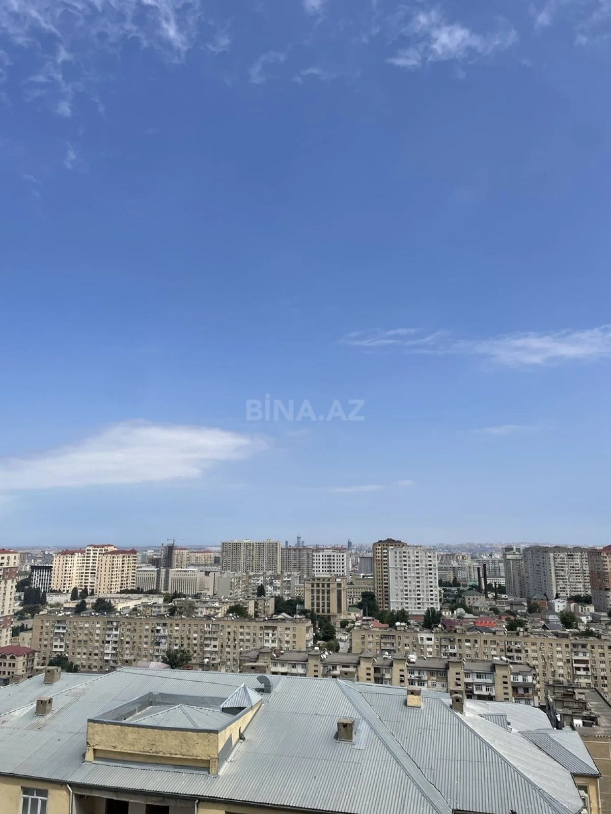 Kirayə verilir 2 otaqlı mənzil 65 m²